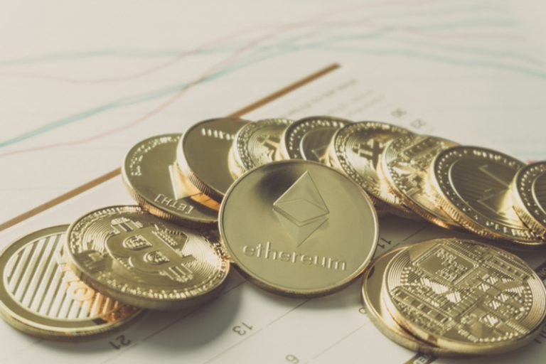 Crypto Expert Predicts Altcoin Market Breakout By CoinEdition