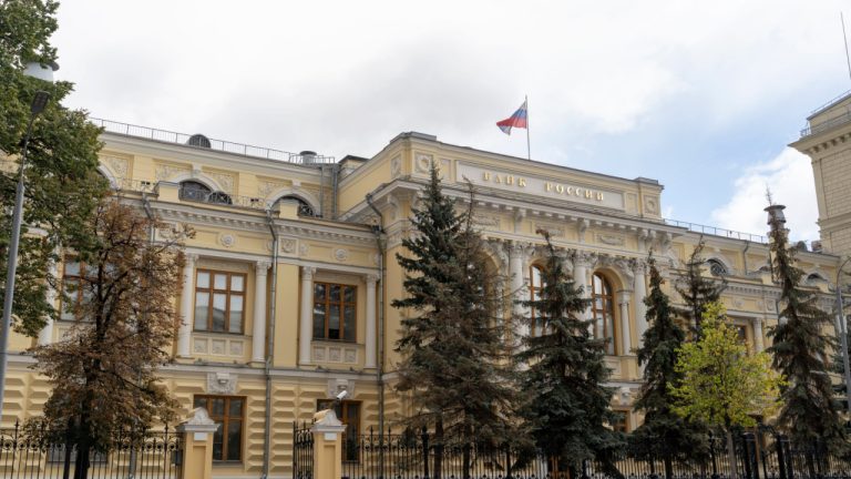 Russia’s Central Bank to Examine Crypto Transactions Amid Sanctions