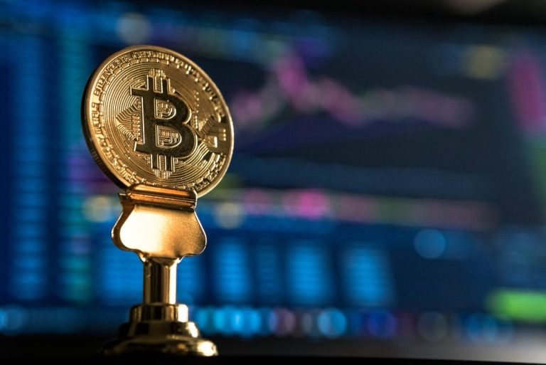 Billionaires Load Up On 10 Crypto Stocks