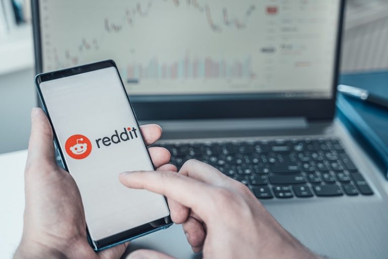 Reddit Tokens Soar After Kraken Listing