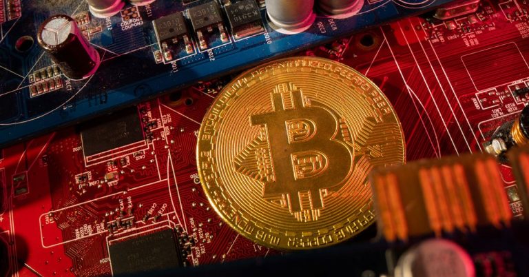 Bitcoin Plummets to Two-Month Low Amid Global Market Sell-Off