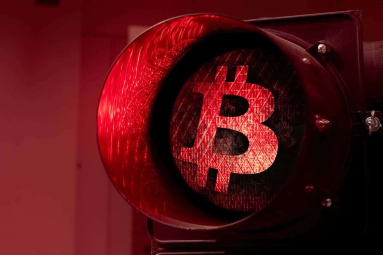 for Bitcoin

Mike McGlone Warns of Potential Bitcoin Troubles Ahead